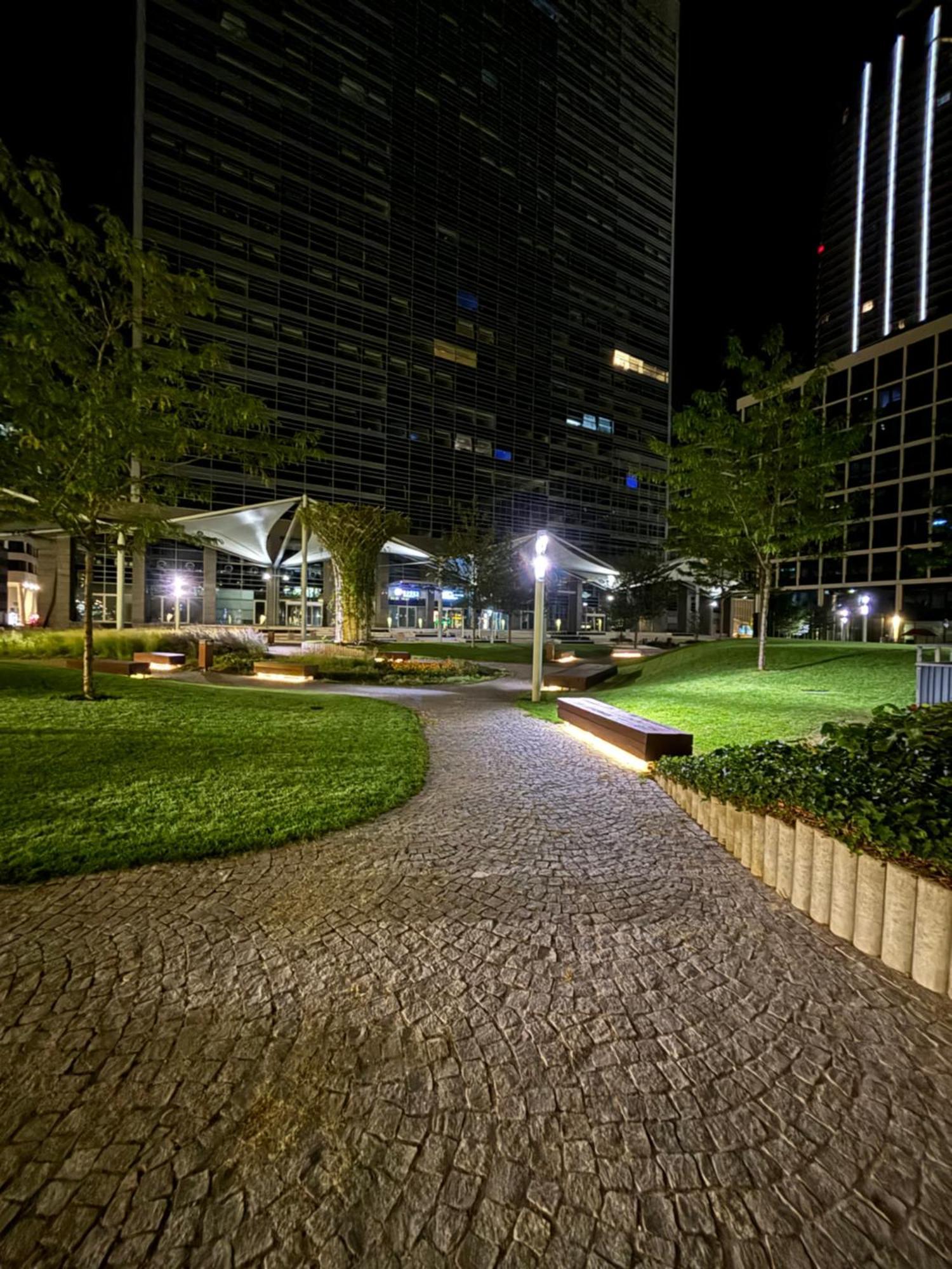 Panorama City Apartment In Downtown Area With Free Parking And Castle View Bratislava Ngoại thất bức ảnh